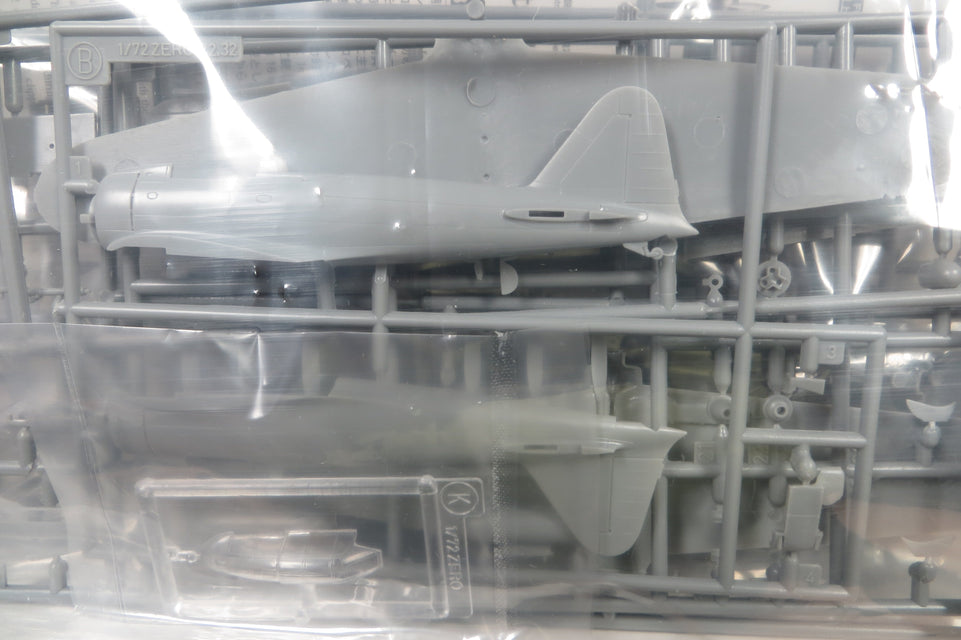 1/72 Mitsubishi A6M2b/A6M3 Zero Fighter Type 21/Type 22 "Rabaul Ace Set"