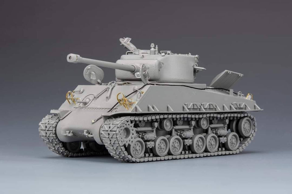 1/35 M4A3 76W HVSS Sherman w/ FULL INTERIOR and Individual Track Links - Ryefield #5042