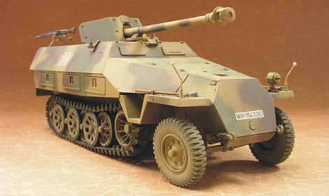 1/35 SD.KFZ. 251/22 AUSF.D PAKWAGEN AFV CLUB AF35083