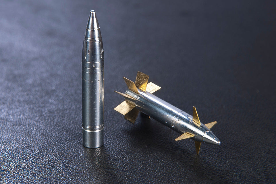 1/35 M982-1A "Excalibur" 155mm Artillery Shell. (Aluminum) AFV CLUB AG35057