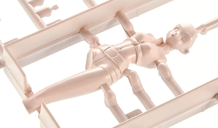 Hasegawa #64524 1/20 KEI & YURI “Dirty Pair” w/ 1/300 Lovely Angel