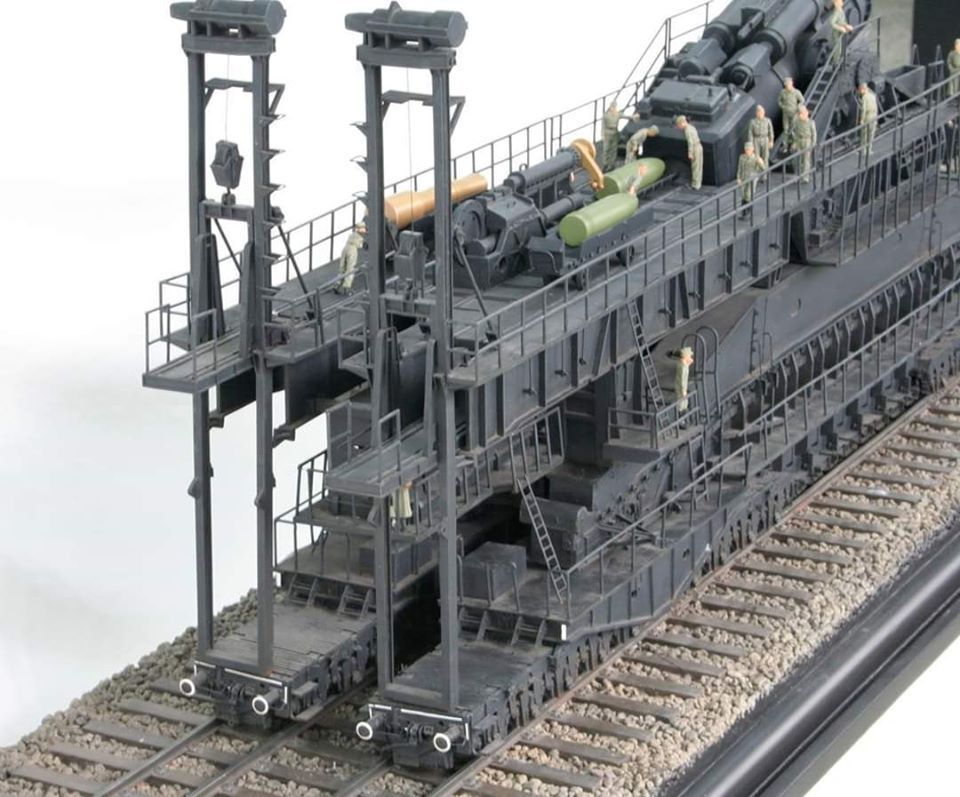 1/35 WWII GERMAN DORA 80CM RAILWAY GUN (NEW VERSION) by SOAR ART