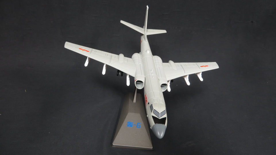 1/144 CCP PLA Air Force H-6K Long Range Bomber Diecast Model