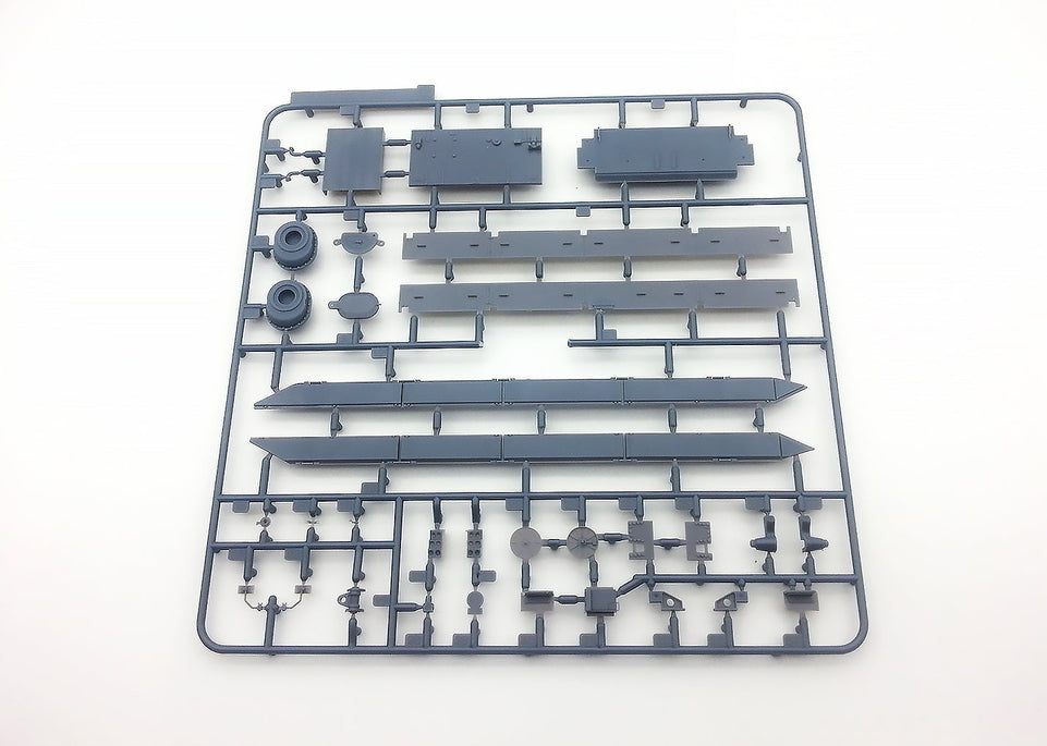 Amusing Hobby 35A006 1/35 British FV 214 Conqueror MK.I Heavy Tank with Movable Tracks