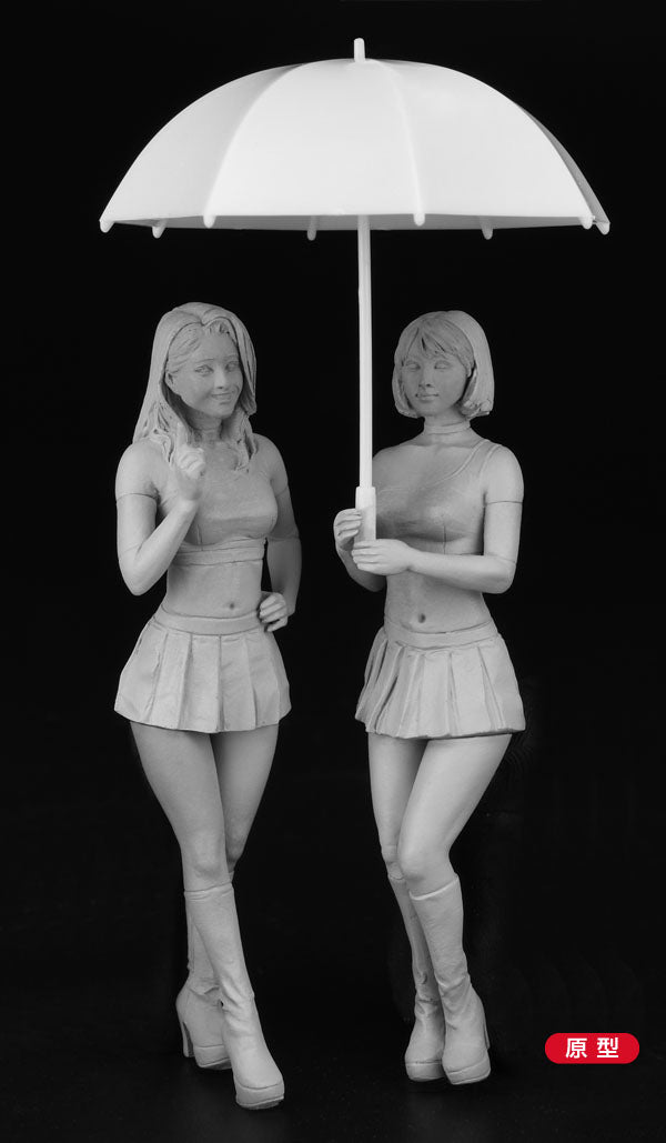HA29109 (FC09) 1/24 PADDOCK GIRLS ( UMBRELLA GIRLS ) on RACE TRACK (2 Figures Set) by Hasegawa