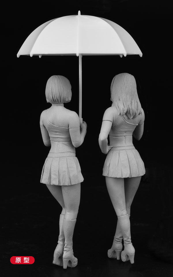 HA29109 (FC09) 1/24 PADDOCK GIRLS ( UMBRELLA GIRLS ) on RACE TRACK (2 Figures Set) by Hasegawa