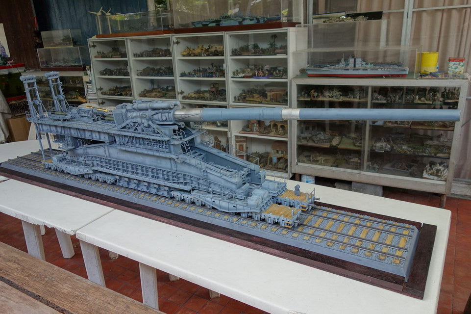 1/35 WWII GERMAN DORA 80CM RAILWAY GUN (NEW VERSION) by SOAR ART