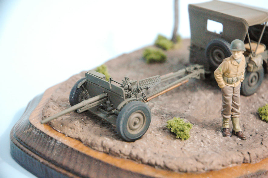 1/35 US GPW 1/4 TON 4X4 UTILITY VEHICLE W / ANTI TANK GUN BRONCO MODELS CB35107