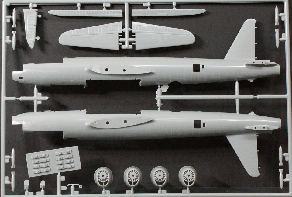 1/72 RENZAN w/ I GOH GUIDED BOMB & SHINDENKAI "MAINLAND DEFENCE" (2 KITS SET)by HASEGAWA 00987