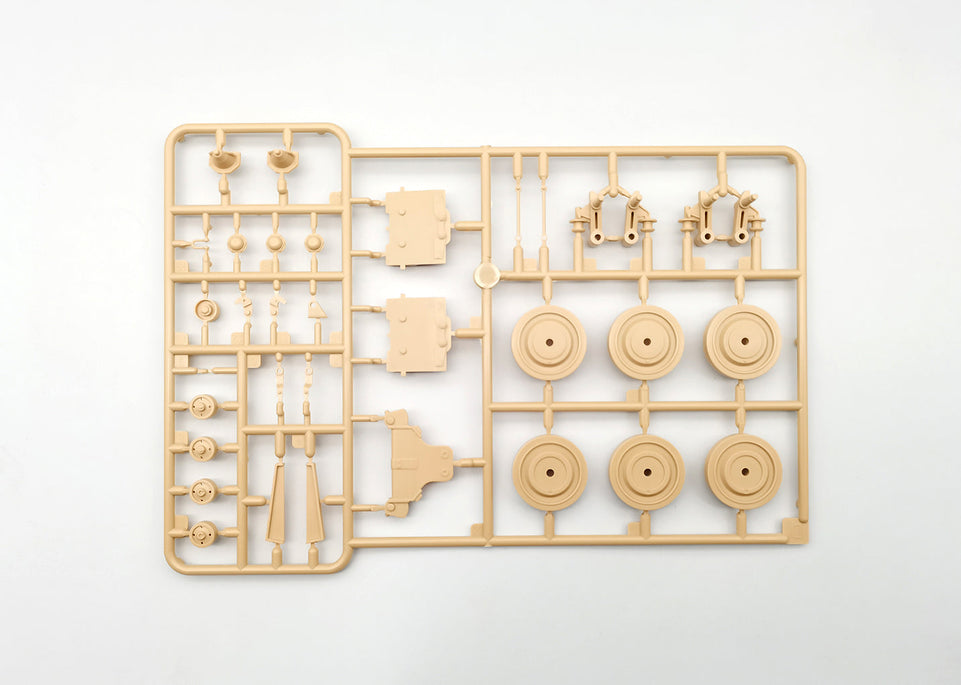 Amusing Hobby 35A029 1/35 British FV4005 Stage 2 Self-Propelled Gun with Movable Tracks