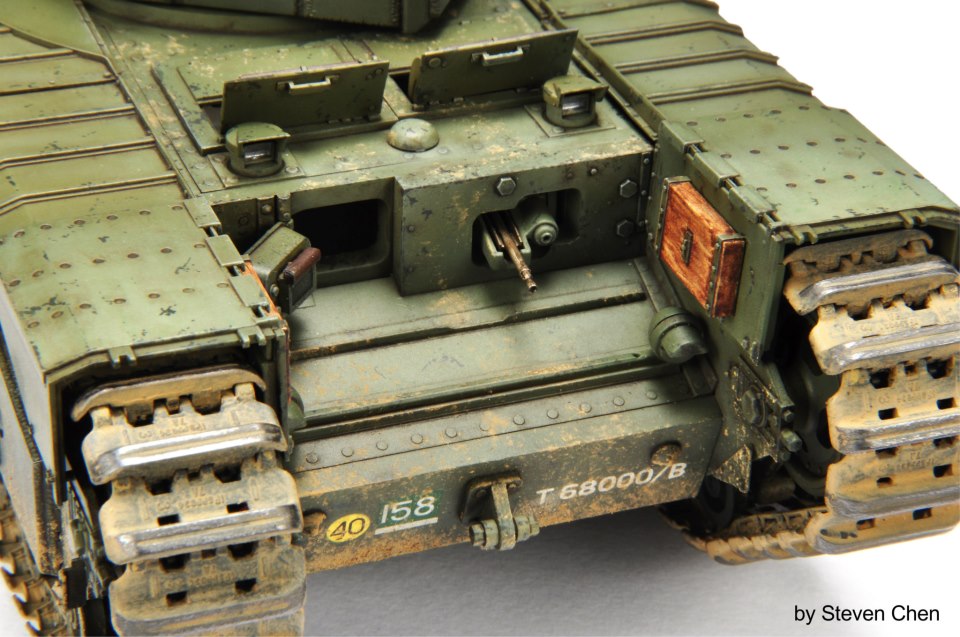 1/35 CHURCHILL MK.III 75MM WITH WORKABLE TRACK (LIMITED) AFV CLUB AF35S54