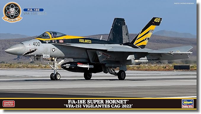 Hasegawa 02450 1/72 US Navy F/A-18E Super Hornet VFA-151 Vigilantes CAG 2022 Plastic Model