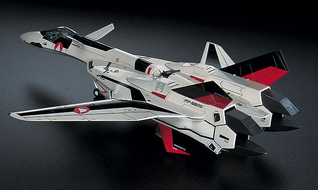 Hasegawa MC9 “MACROSS PLUS” 1/72 YF-19