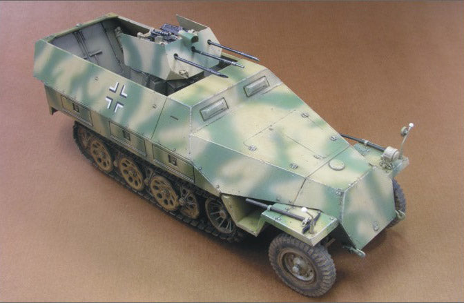 1/35 SD.KFZ. 251/21 AUSF.D DRILLING AFV CLUB AF35082