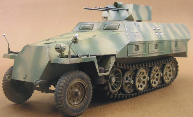 1/35 SD.KFZ. 251/21 AUSF.D DRILLING AFV CLUB AF35082