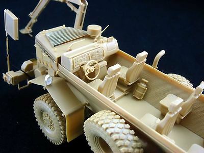 1/35 "BUFFALO" 6X6 MPCV (2004-2006 PRODUCTION) BRONCO MODELS CB35100