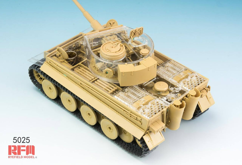 1/35 TIGER EARLY PRODUCTION WITH FULL INTERIOR RYEFIELD MODEL 5025