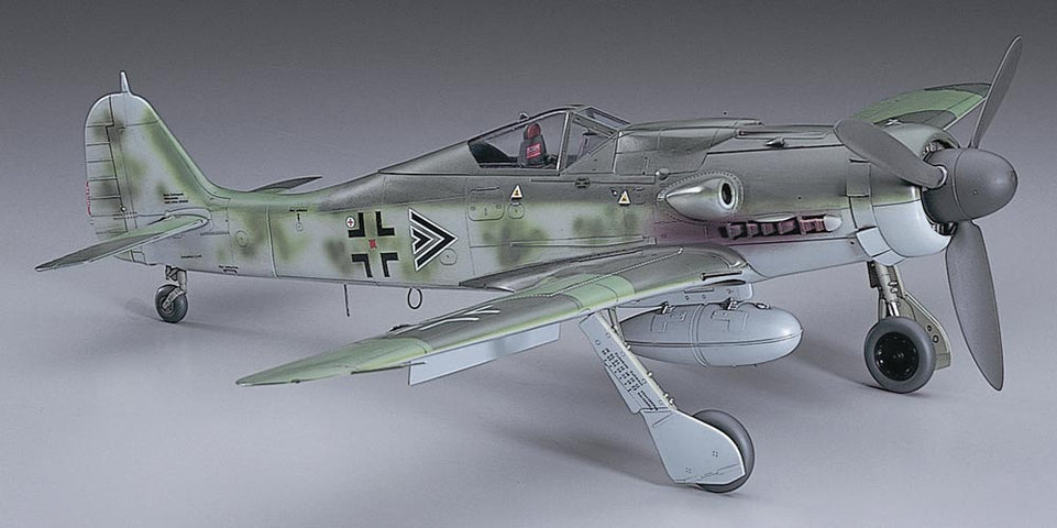 1/32 FOCKEWULF FW190D-9 HASEGAWA 08069