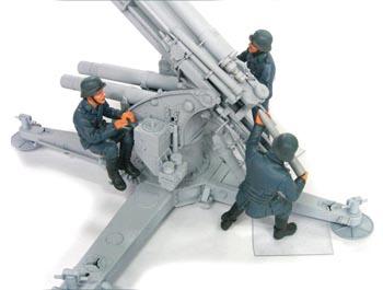 88MM FALK CREW SET 2 (LUFTWAFFE) 3 FIGURES