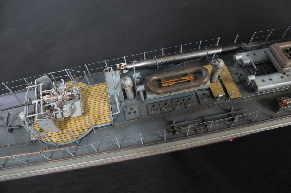 FORE Hobby FOR-1001 1/72 Scale Schnellboot S-38 w/ Display Stand