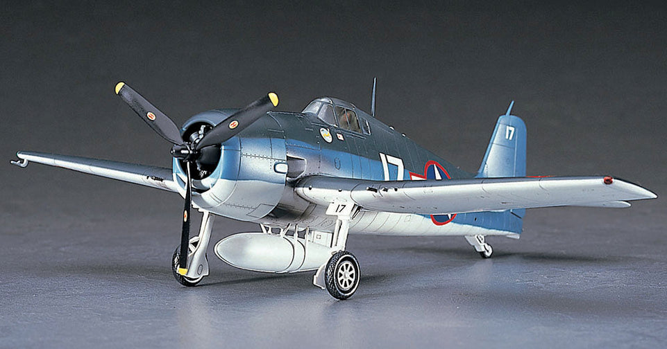 1/48 F6F-3 HELLCAT "USS ESSEX" HASEGAWA