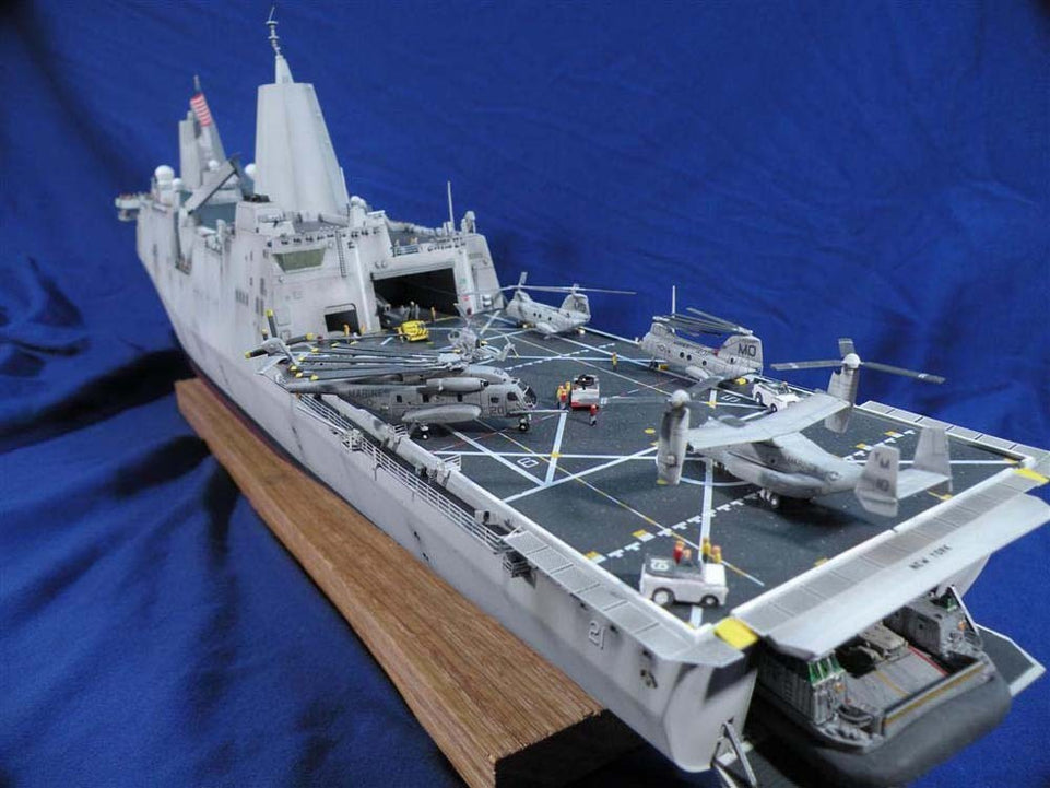 1/350 USS LPD-21 'NEW YORK' BRONCO MODELS NB5024