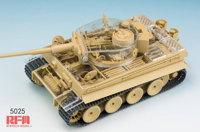1/35 TIGER EARLY PRODUCTION WITH FULL INTERIOR