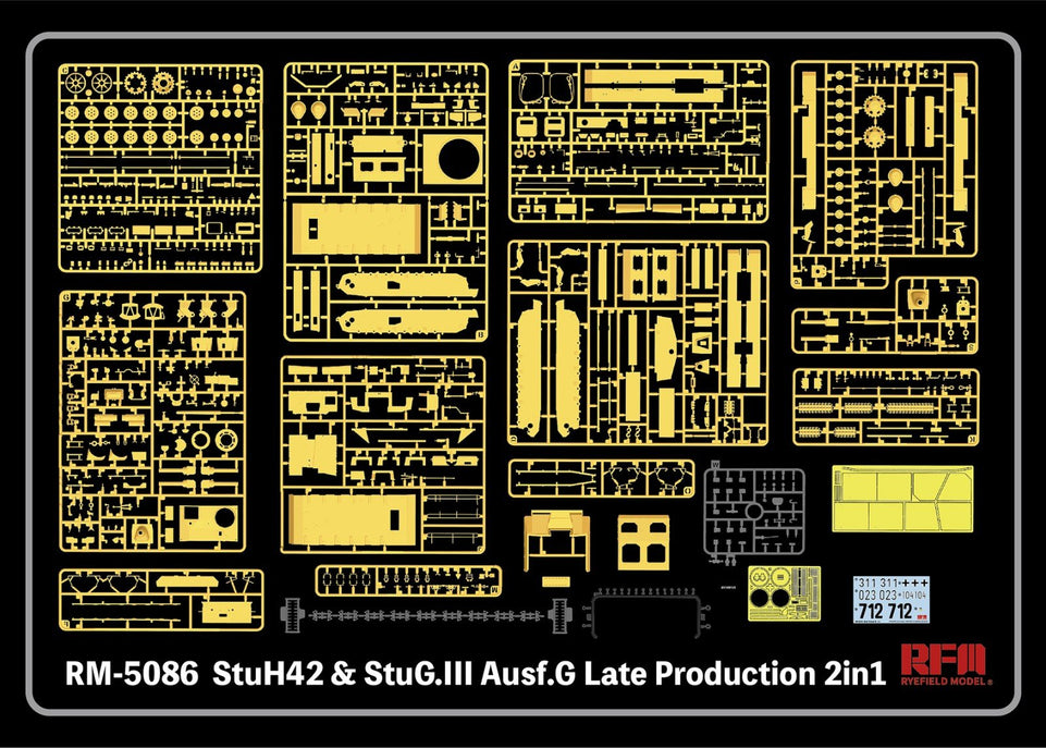 1/35 WWII StuG III Late Production w/ Moveable Suspension and Tracks