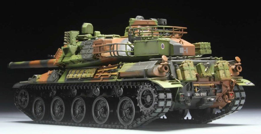 1/35 AMX-30 B2 BRENNUS MAIN BATTLE TANK TIGER MODELS 4604