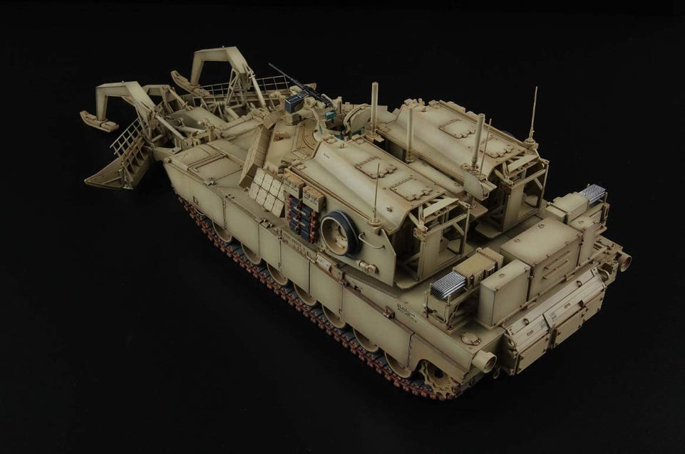 1/35 M1 ASSAULT BREACHER VEHICLE RYEFIELD MODEL 5011