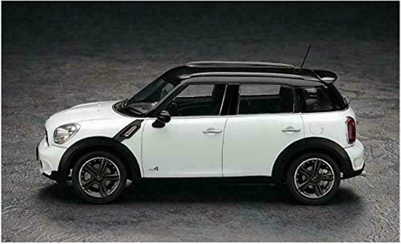 1/24 Mini Cooper S Countryman All 4 Wheel Drive by HASEGAWA (CD21)