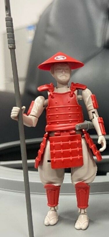 1/24 SANNSHIROU FROM THE SENGOKU - ASHIGARU w/ RED ARMOR (POSEABLE FIGURE)