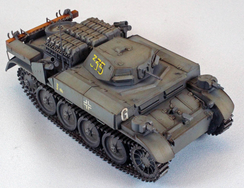 1/35 PANZERKAMPFWAGEN II (FI) SD.KFZ.122 w/UE TRAILER BRONCO MODELS CB35090